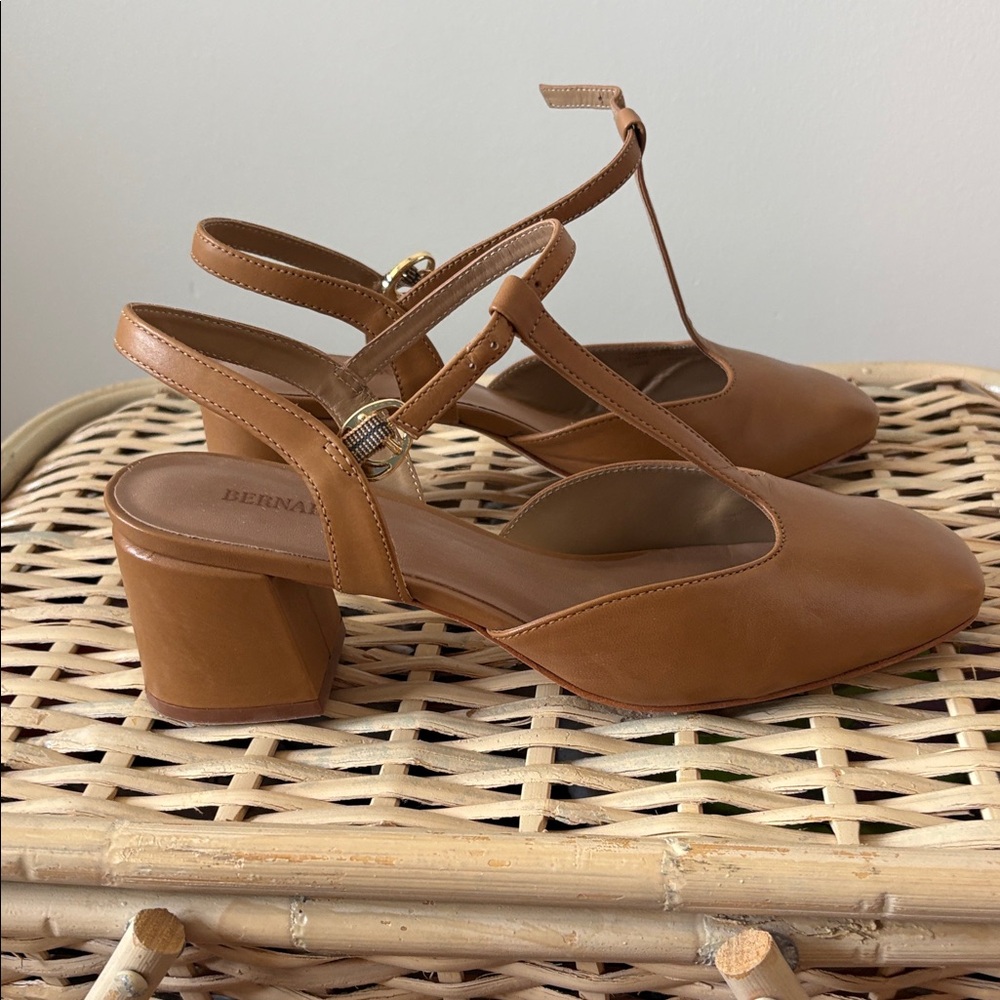 Bernardo Cognac T-Strap Leather Heels - Picture 2 of 5
